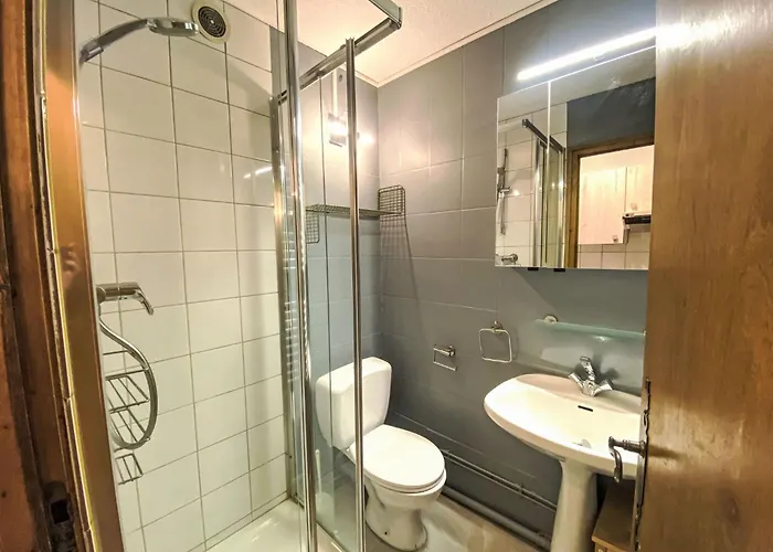 Apartment Le Choucas By Interhome